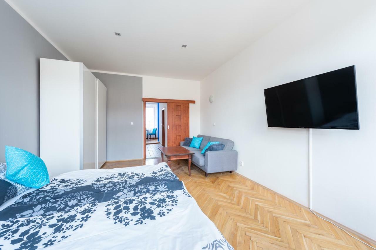 Bright Apartment Few Steps From Centre Prague Exterior photo